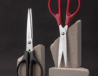 得力Deli事務剪刀