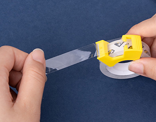 得力Deli小管芯文具膠帶附切割器